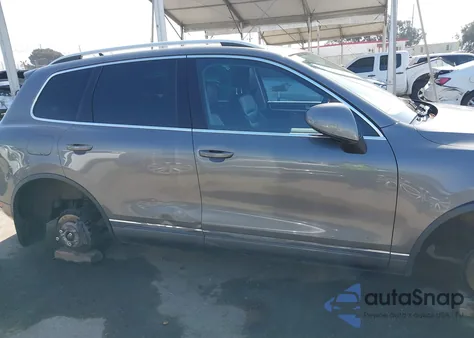 2014 Volkswagen Touareg Tdi Executive из США, поврежденный, VIN WVGEP9BP2ED010847